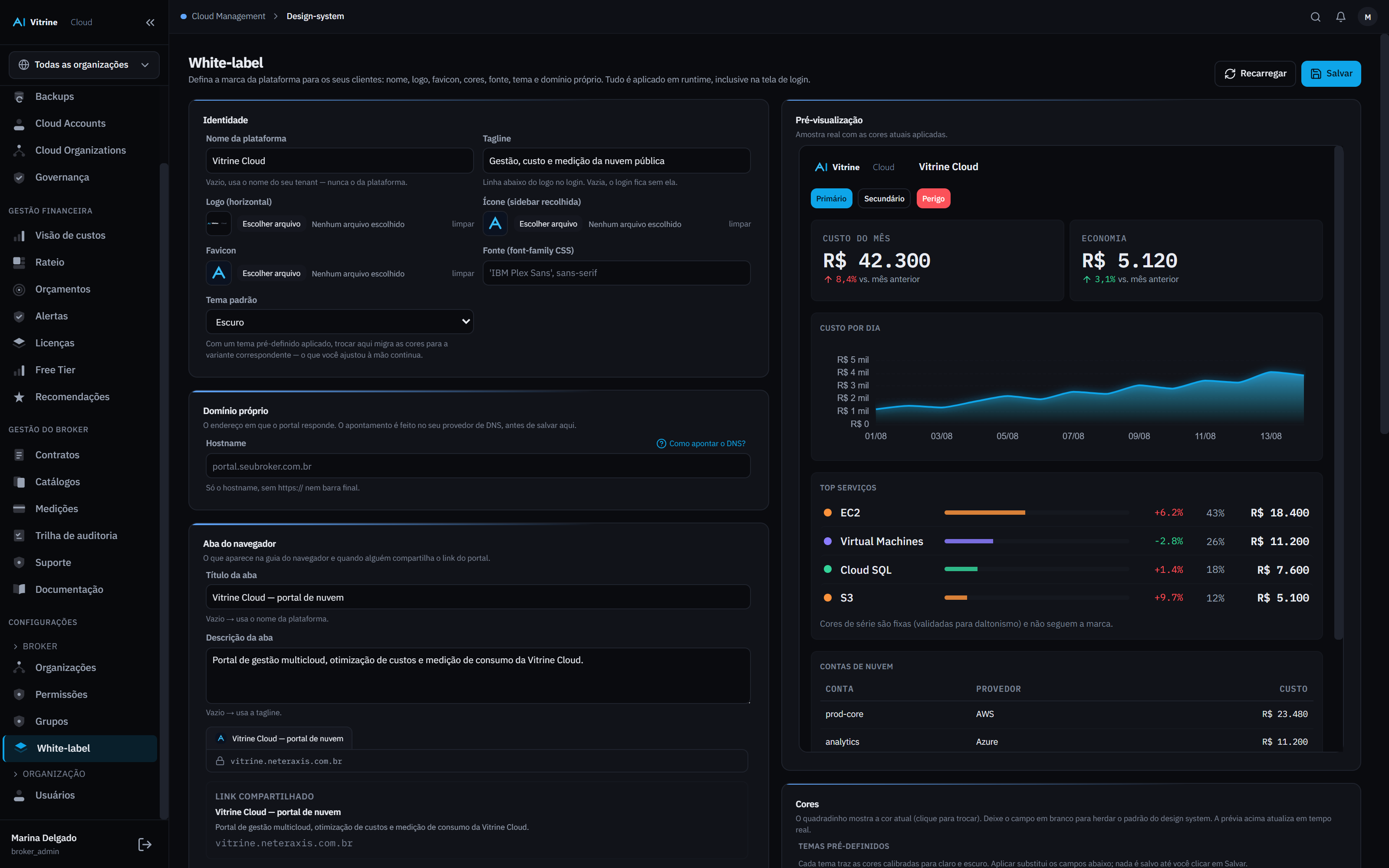 O mesmo portal exibido com duas identidades visuais diferentes, lado a lado.